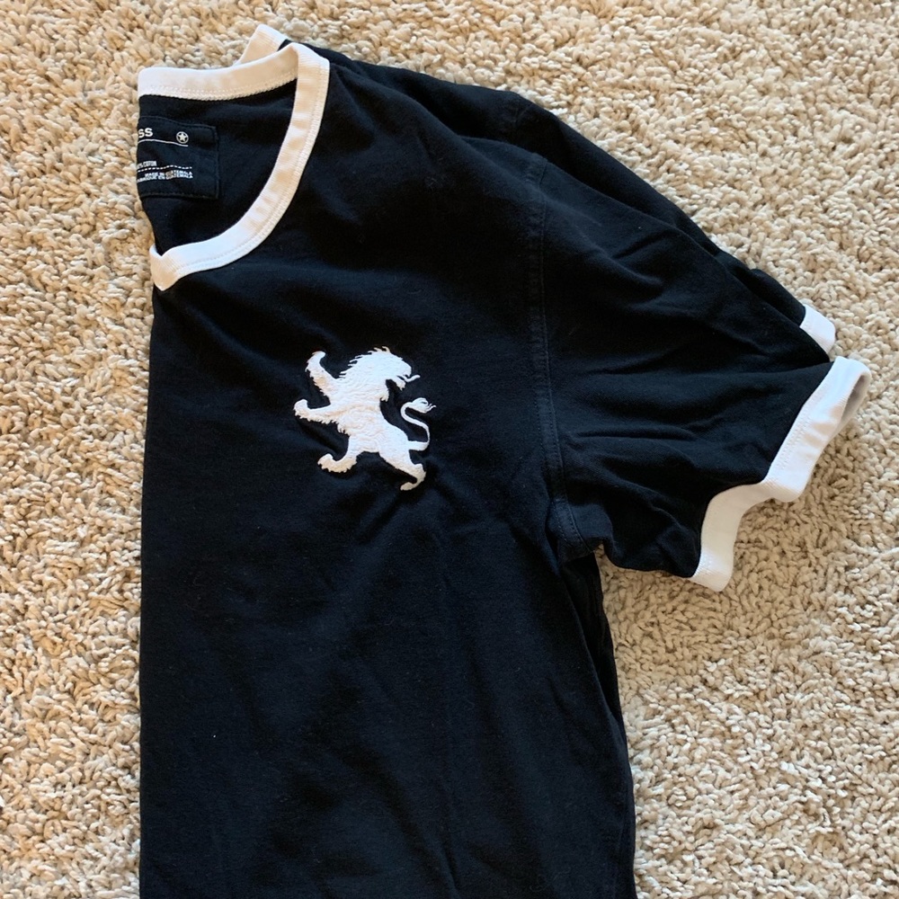 Express logo tee